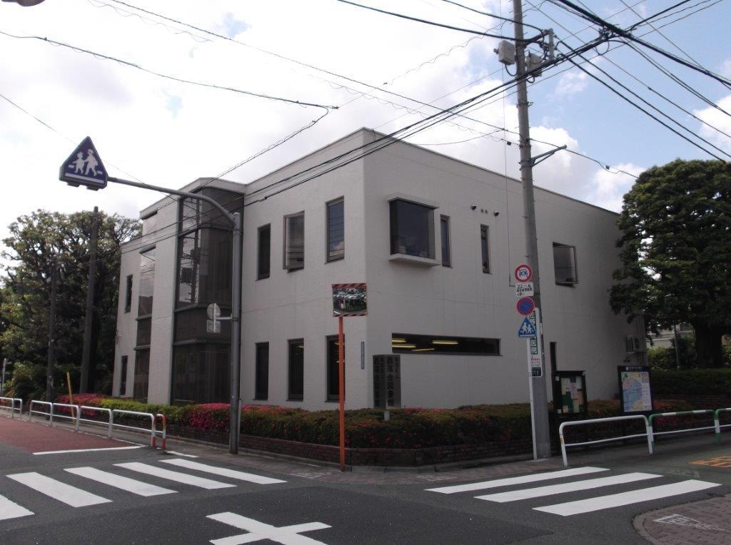 01_西落合図書館外観.jpg