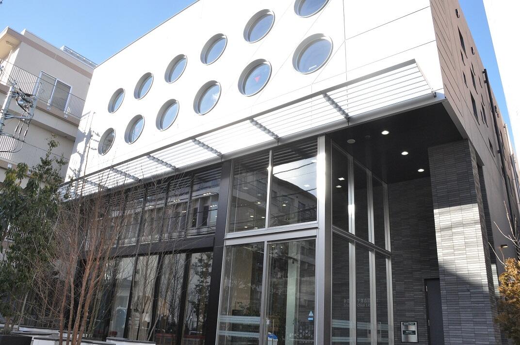 01_下落合図書館外観.jpg